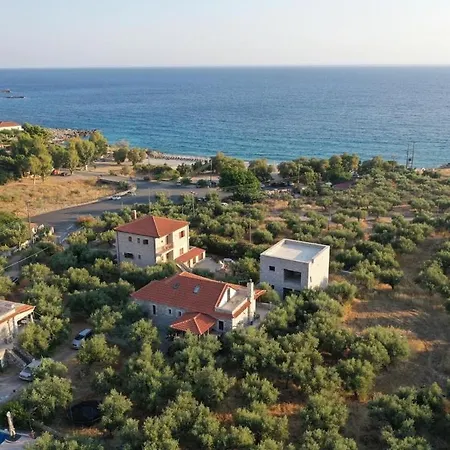 Seaside Serenity Villa, 200m From Pantazi