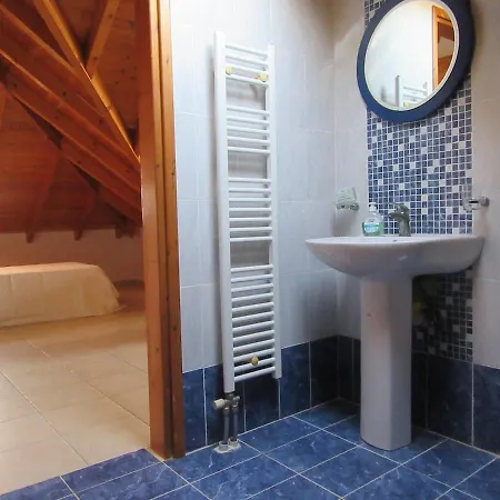 Dom wakacyjny Seaside Serenity Villa, 200m From Pantazi *
