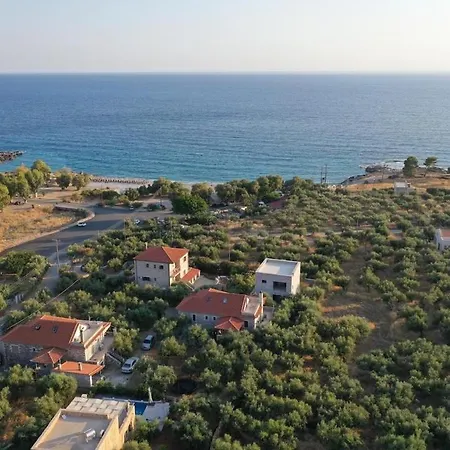 Dom wakacyjny Seaside Serenity Villa, 200m From Pantazi *