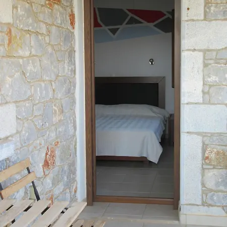 Seaside Serenity Villa, 200m From Pantazi * Ajos Nikolaos