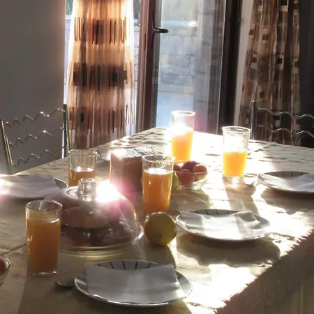 Seaside Serenity Villa, 200m From Pantazi Ajos Nikolaos